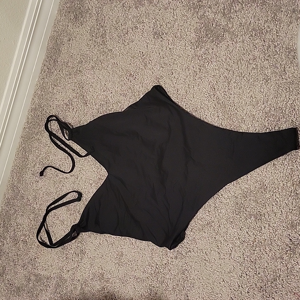 G-string one piece